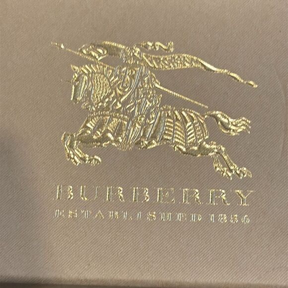 Authentic Burberry Case Cardboard Storage Box Beige 3" x 7" x 2" Sunglasses Box - Picture 2 of 8